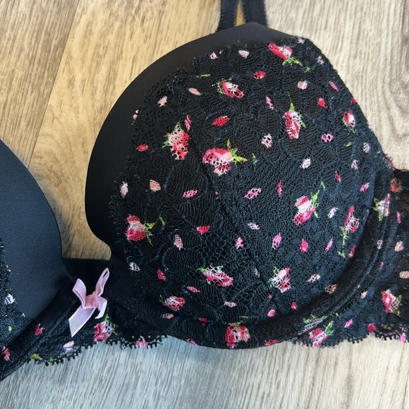 Victoria’s Secret Dream Angels Black Lace Dainty Floral Print Push-Up Bra / 34B - Picture 2 of 7